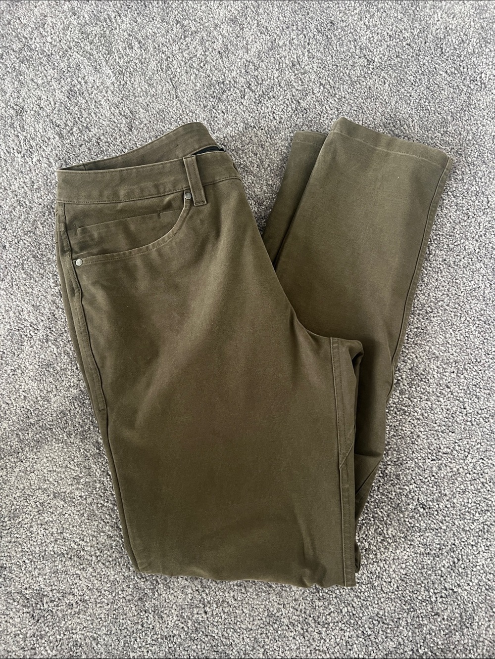 lululemon athletica Men's Straight Leg Jeans in Olive